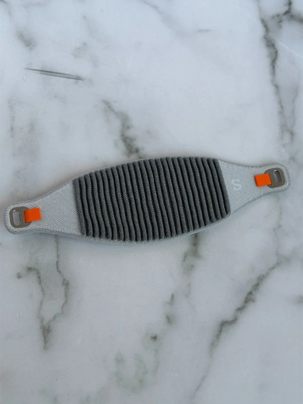 Apple Vision Pro Solo Knit Band Size S Genuine Apple Head Strap Gray